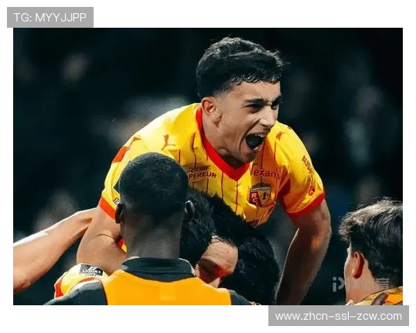 爱德华助攻赛义德推射破门，朗斯首开纪录